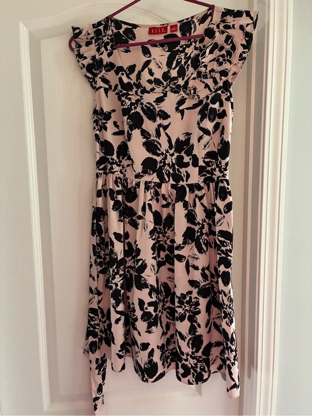 Elle Black and Light Pink Floral Print Top